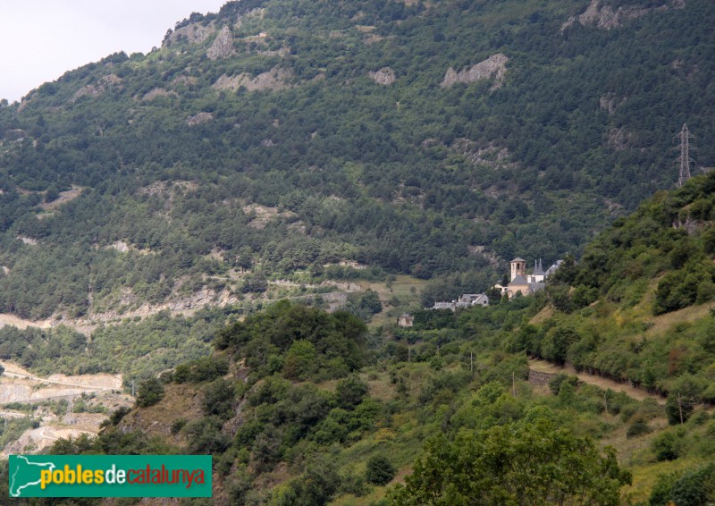 Arròs - Panoràmica de la vall, amb el poble a la dreta