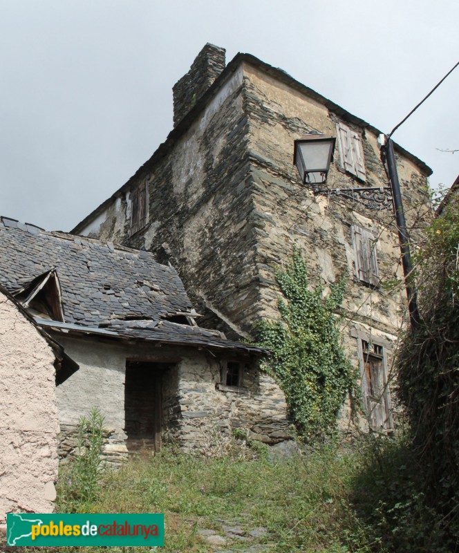 Arròs - Una casa del poble (Foto: Albert Esteves, 2018) Arròs - Una casa del poble