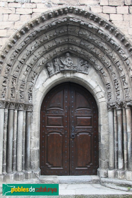 Betren - Església de Sant Esteve, portada