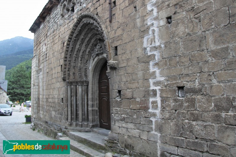 Betren - Església de Sant Esteve, portada