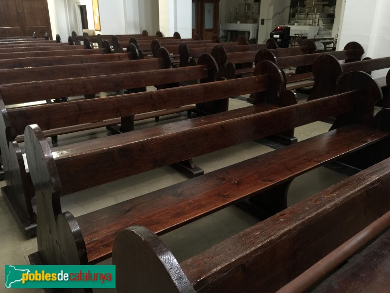 Sant Joan Despí - Bancs de l'església de Sant Joan