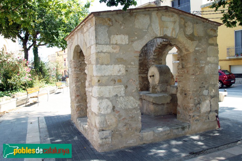 Banyeres del Penedès - Font de la plaça de l'Om