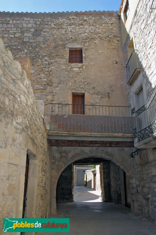 Guimerà - Pas cobert (Foto: Albert Esteves, 2018) Guimerà - Pas cobert