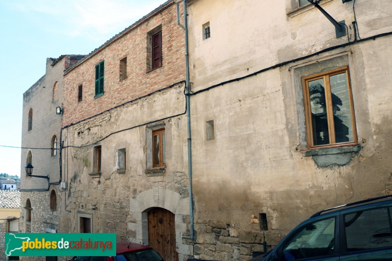 Maldà - Carrer de l'Església (Foto: Albert Esteves, 2018) Maldà - Carrer de l'Església