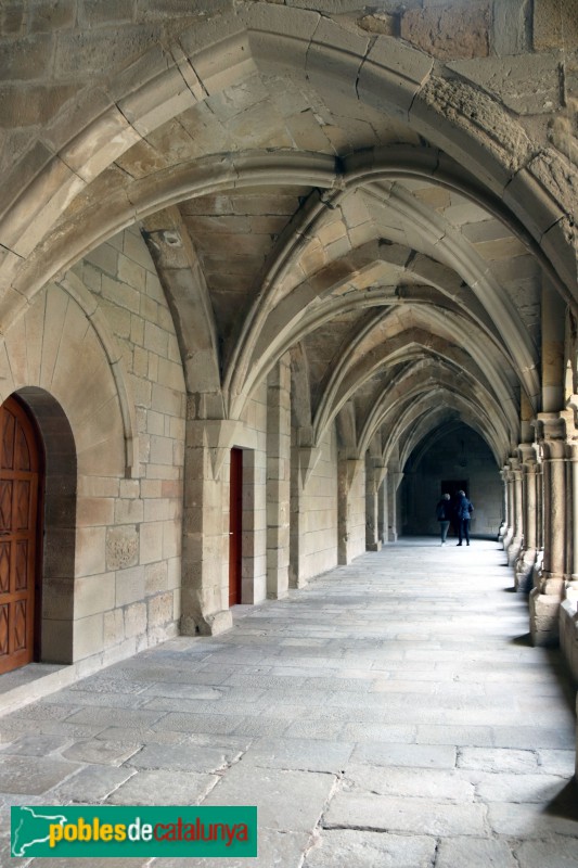 Vallbona de les Monges - Claustre del monestir. Galeria sud