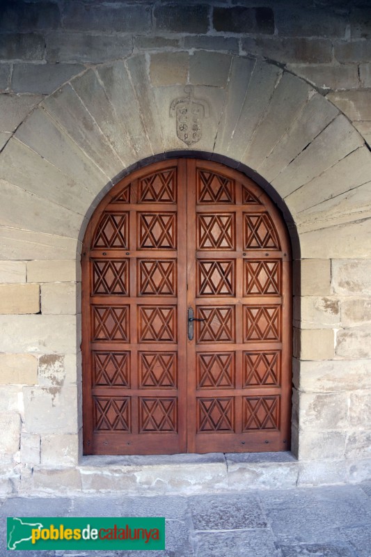 Vallbona de les Monges - Claustre del monestir, portada d'accés a l'antic refetor