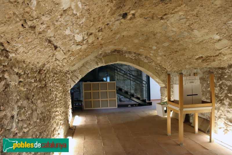 Bellpùig - Casa Serra (Ca la Valèria) (Foto: Albert Esteves, 2018) Bellpùig - Casa Serra (Ca la Valèria)