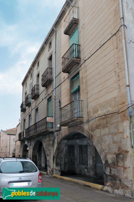 Bellpuig - Porxos del carrer Major