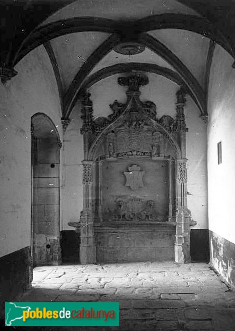 Bellpuig - Convent de Sant Bartomeu, rentamans (Foto: <i>Josep Salvany -Fons Salvany, Biblioteca de Catalunya-</i>, 1926) Bellpuig - Convent de Sant Bartomeu, rentamans