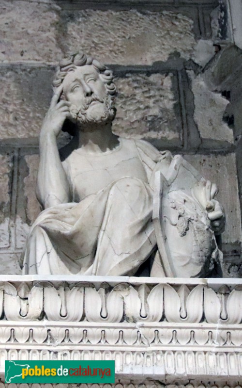 Bellpuig - Mausoleu de Ramon Folc de Cardona: figura a l'entaulament