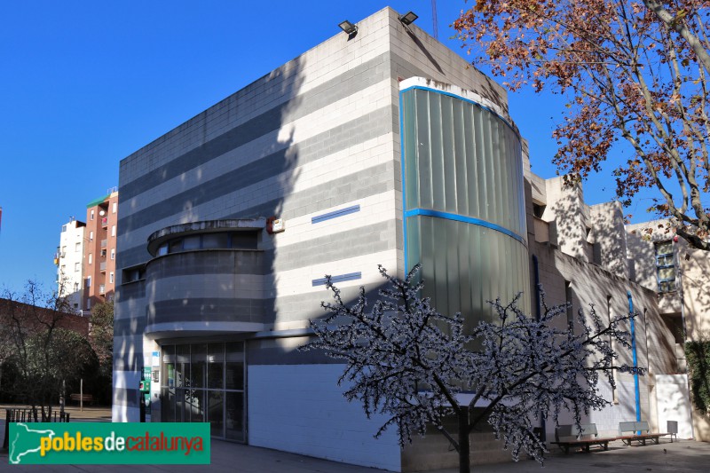 Esplugues de Llobregat - Can Brillas, edifici modern