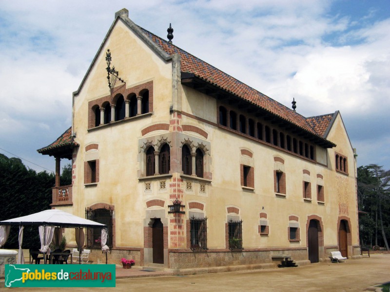 Argentona - Casa Garí - Casa dels masovers (Foto: Albert Esteves, 2007) Argentona - Casa Garí - Casa dels masovers