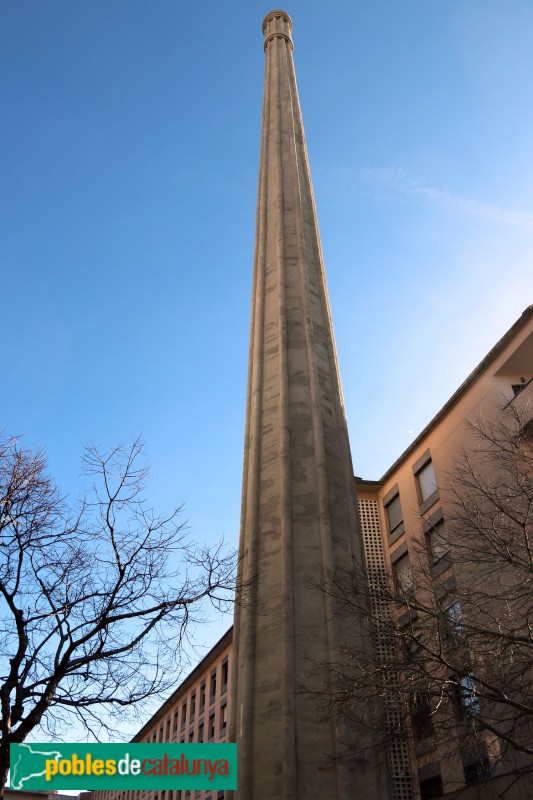 Barcelona - Xemeneia de la fàbrica Macosa