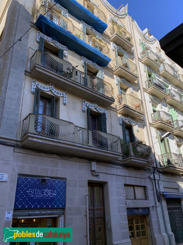 Barcelona - Plaça de la Unió, 23-24 (Foto: Albert Esteves, 2019) Barcelona - Plaça de la Unió, 23-24