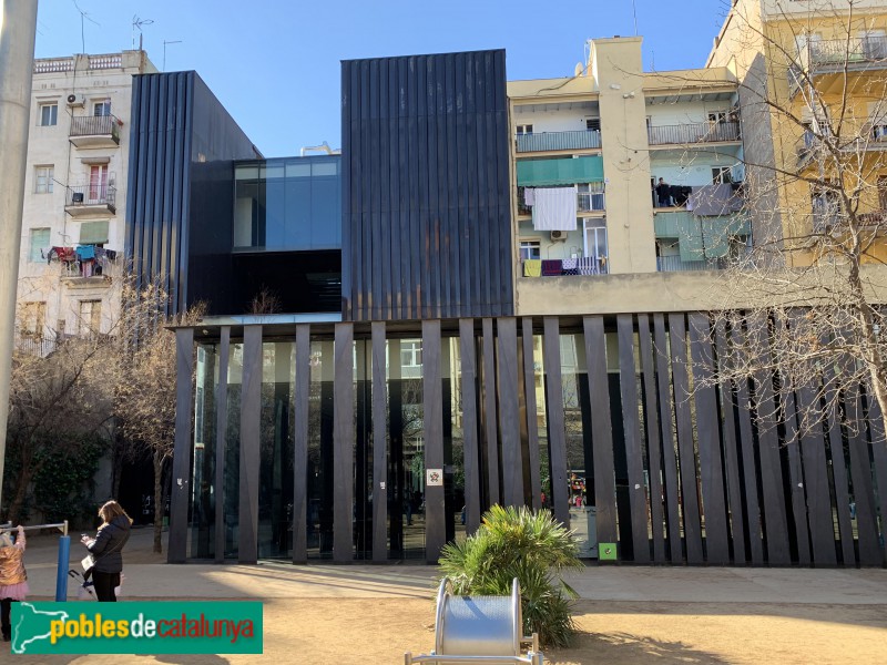 Barcelona - Biblioteca Sant Antoni - Joan Oliver