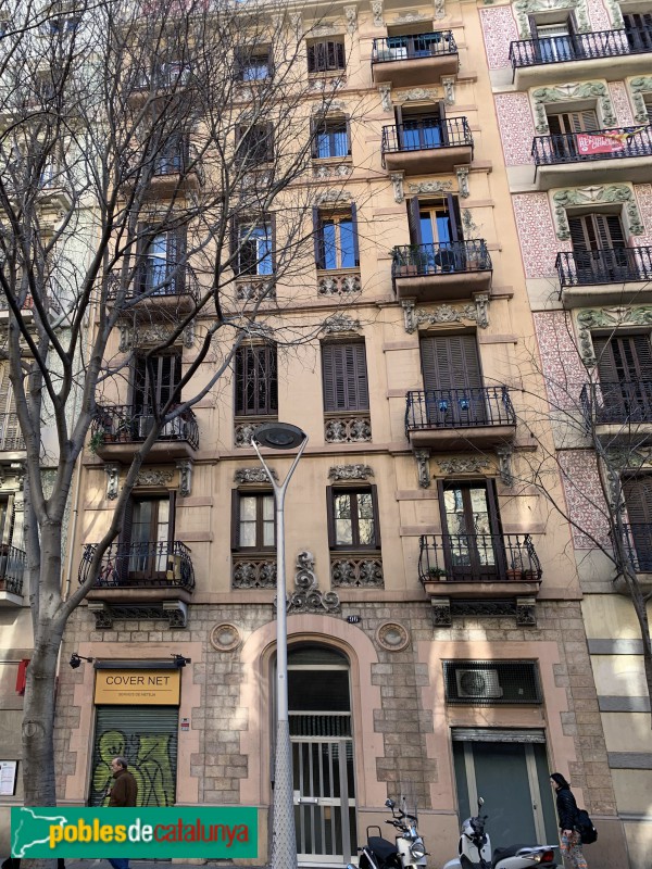 Barcelona - Consell de Cent, 96