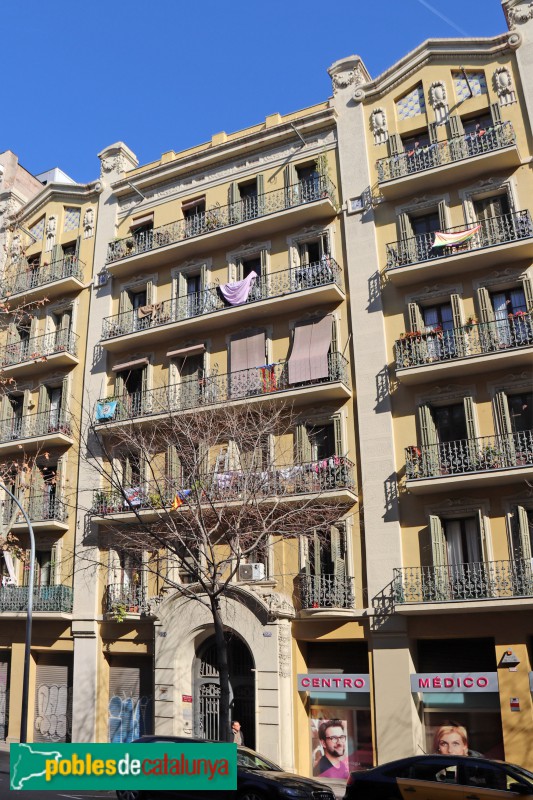 Barcelona - Viladomat, 158-160 (Foto: Albert Esteves, 2019) Barcelona - Viladomat, 158-160