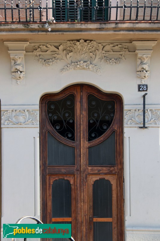 Barcelona - Casa Joan Contijoch (Diputació, 28) (Foto: Albert Esteves, 2019) Barcelona - Casa Joan Contijoch (Diputació, 28)