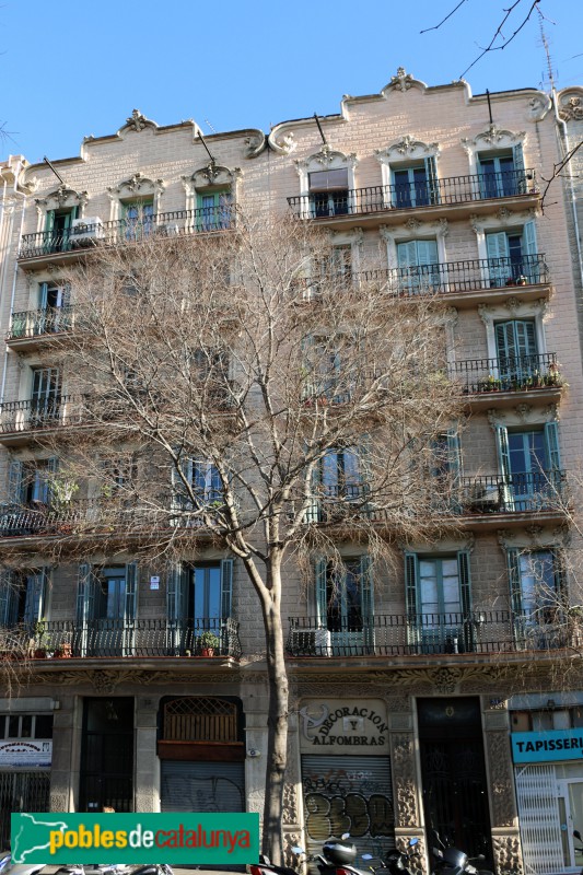 Barcelona - Cases Batlle-Contijoch (Diputació, 34-36) (Foto: Albert Esteves, 2019) Barcelona - Cases Batlle-Contijoch (Diputació, 34-36)