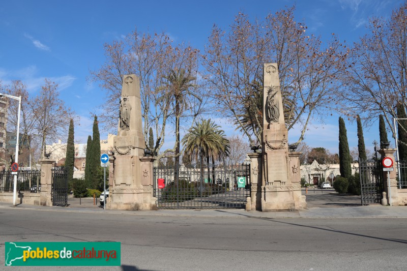 Cementiri del Poblenou - Tanca exterior