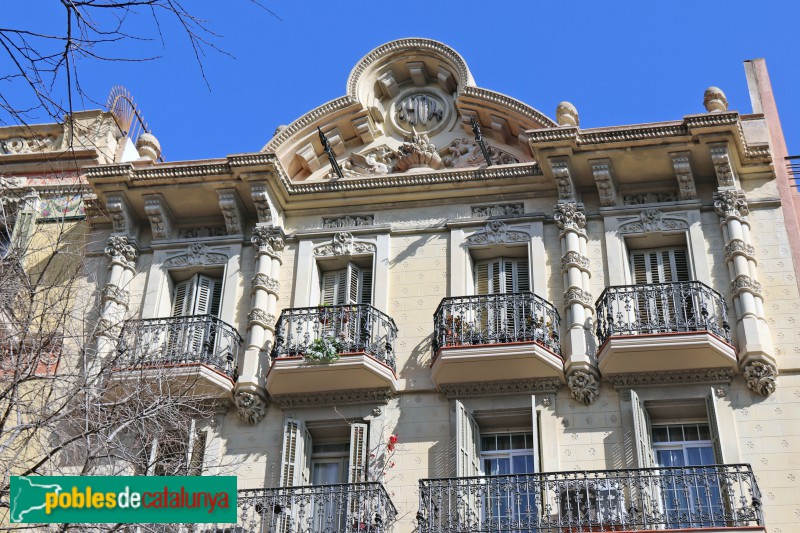 Barcelona - Casa Josep Soler (Viladomat, 122)