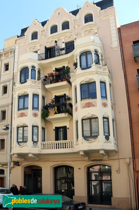 Barcelona - Casa Ramon Aguyé (Clot, 46)