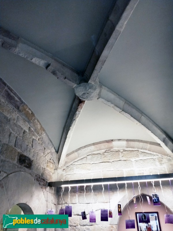 Barcelona - Porxo de Sant Antoni Abat (Foto: Anna Corcoll, 2019) Barcelona - Porxo de Sant Antoni Abat