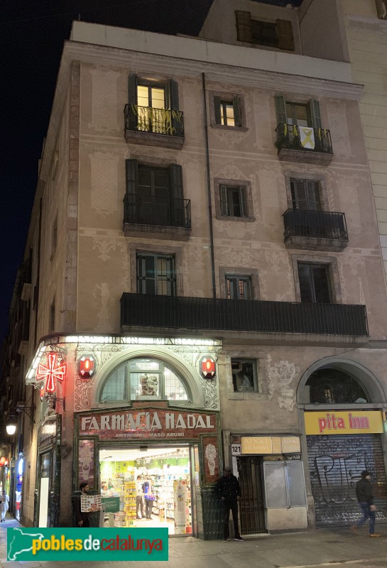 Barcelona - Farmàcia Nadal, de nit