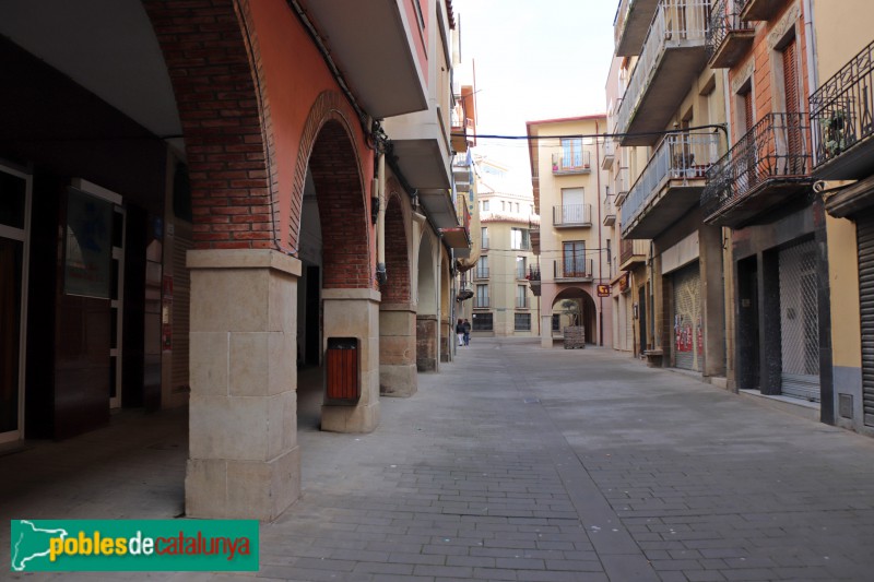 Agramunt - Cases i coberts del carrer Sió