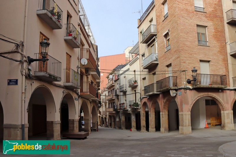 Agramunt - Cases i coberts del carrer de Sant Joan