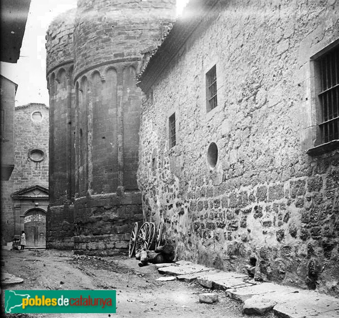 Agramunt - Església de Santa Maria (Foto: Josep Salvany -Fons Salvany, Biblioteca de Catalunya-, 1916) Agramunt - Església de Santa Maria