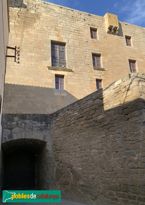 Agramunt - Castell de Montclar (Foto: Albert Esteves, 2019) Agramunt - Castell de Montclar