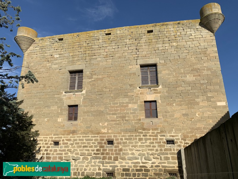Agramunt - Castell de Montclar (Foto: Albert Esteves, 2019) Agramunt - Castell de Montclar