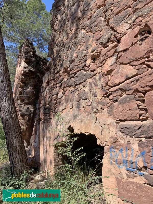 Corbera de Llobregat - Forn de guix (Foto: Albert Esteves, 2019) Corbera de Llobregat - Forn de guix