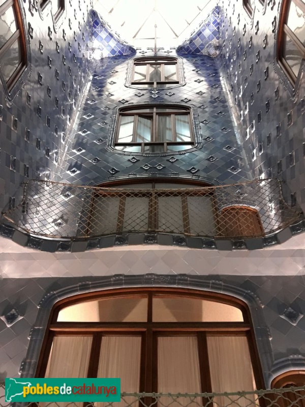 Barcelona - Casa Batlló (Foto: Mercè Montané, 2019) Barcelona - Casa Batlló