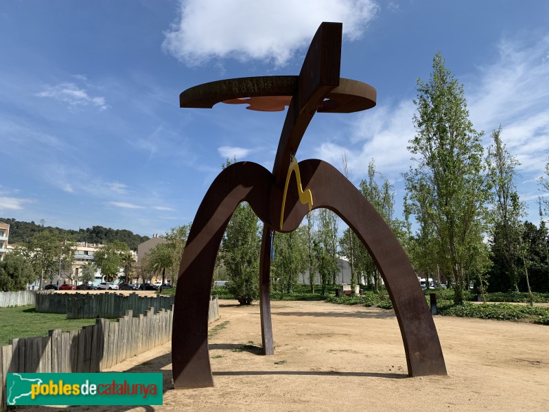 Molins de Rei - Escultura Tripodium