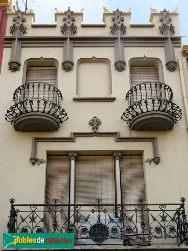 Molins de Rei - Plaça Catalunya, 2