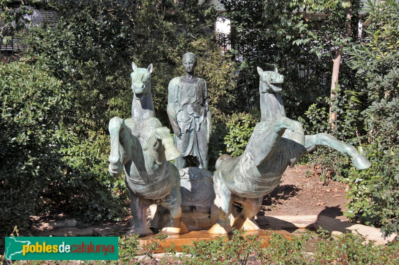 Barcelona - Turó Parc (Font de l'Aurora)