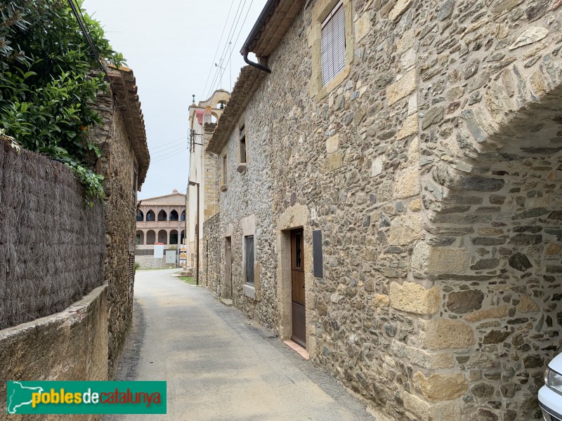 La Bisbal d'Empordà - Sant Pol de La Bisbal (Foto: Albert Esteves, 2019) La Bisbal d'Empordà - Sant Pol de La Bisbal