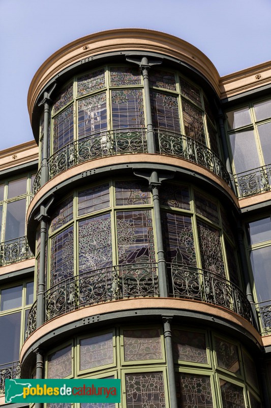 Barcelona - Façana interior de la casa Lleó Morera