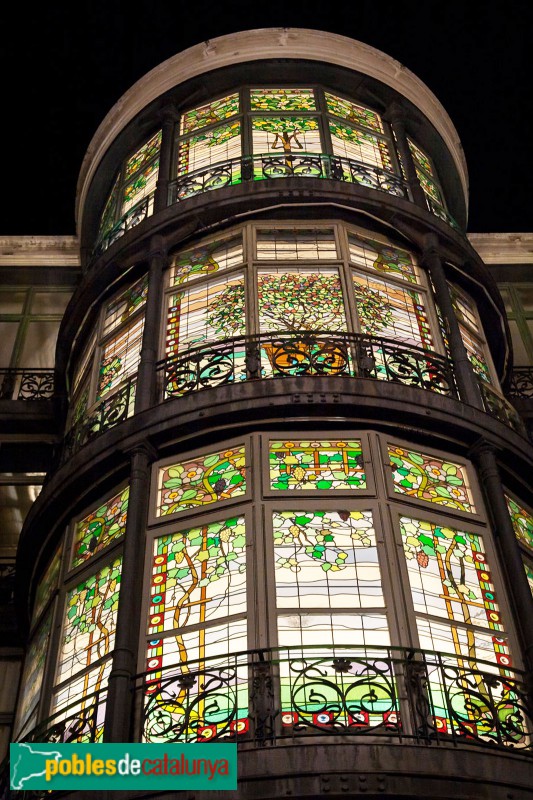 Barcelona - Façana interior de la casa Lleó Morera