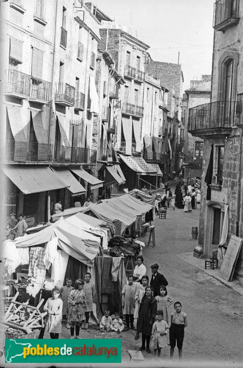 La Bisbal d'Empordà - Plaça Major