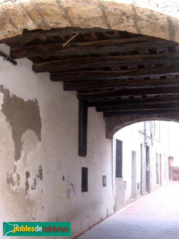 Olesa de Montserrat - Portal de l'Arc de l'Església
