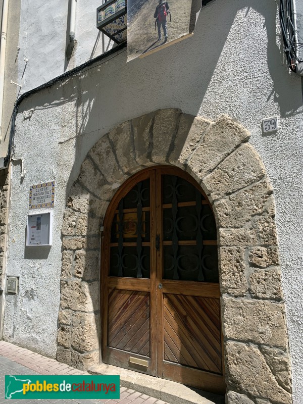 Olesa de Montserrat - Portal del carrer de l'Església