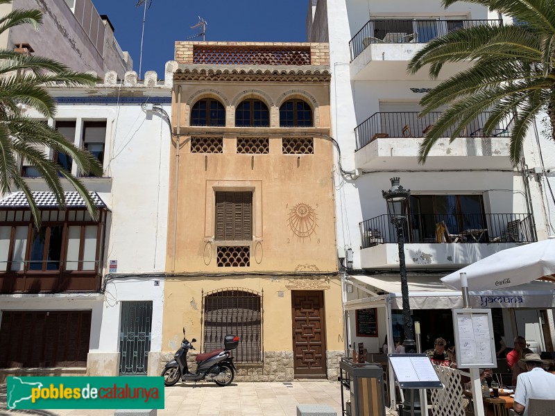 Sitges - Casa Maria Montané