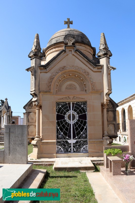 Vilanova i la Geltrú - Panteó Ortoll (Foto: Albert Esteves, 2019) Vilanova i la Geltrú - Panteó Ortoll