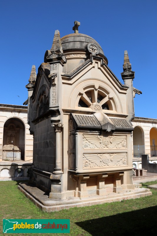 Vilanova i la Geltrú - Panteó Ortoll (Foto: Albert Esteves, 2019) Vilanova i la Geltrú - Panteó Ortoll