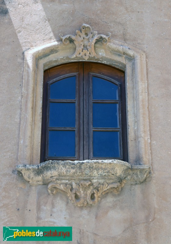 Monestir de Santes Creus - Portal de l'Assumpta, façana plaça Major (Foto: Albert Esteves, 2019) Monestir de Santes Creus - Portal de l'Assumpta, façana plaça Major