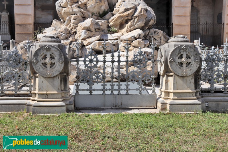 Vilanova i la Geltrú - Sepulcre Pau Soler (Foto: Albert Esteves, 2019) Vilanova i la Geltrú - Sepulcre Pau Soler