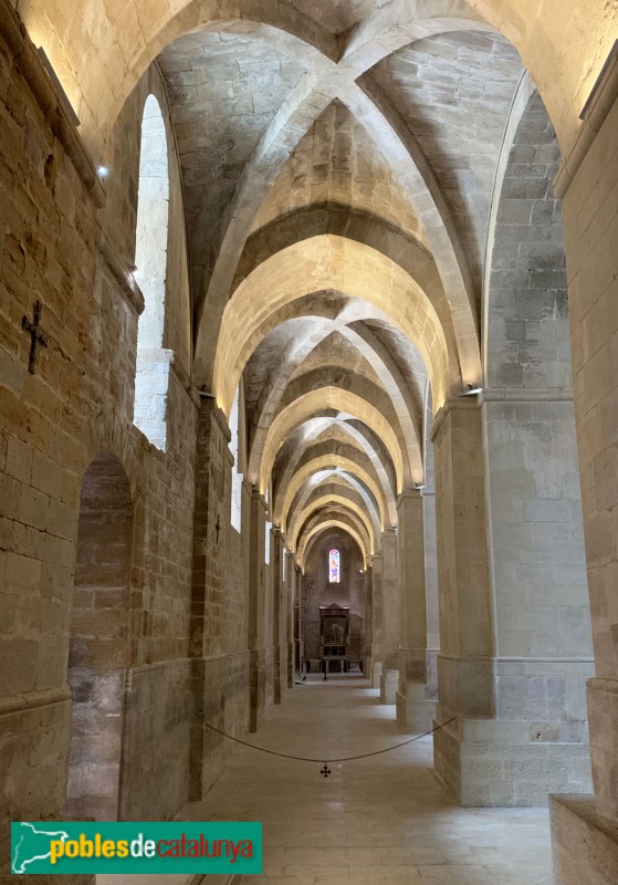 Monestir de Santes Creus - Interior de l'església